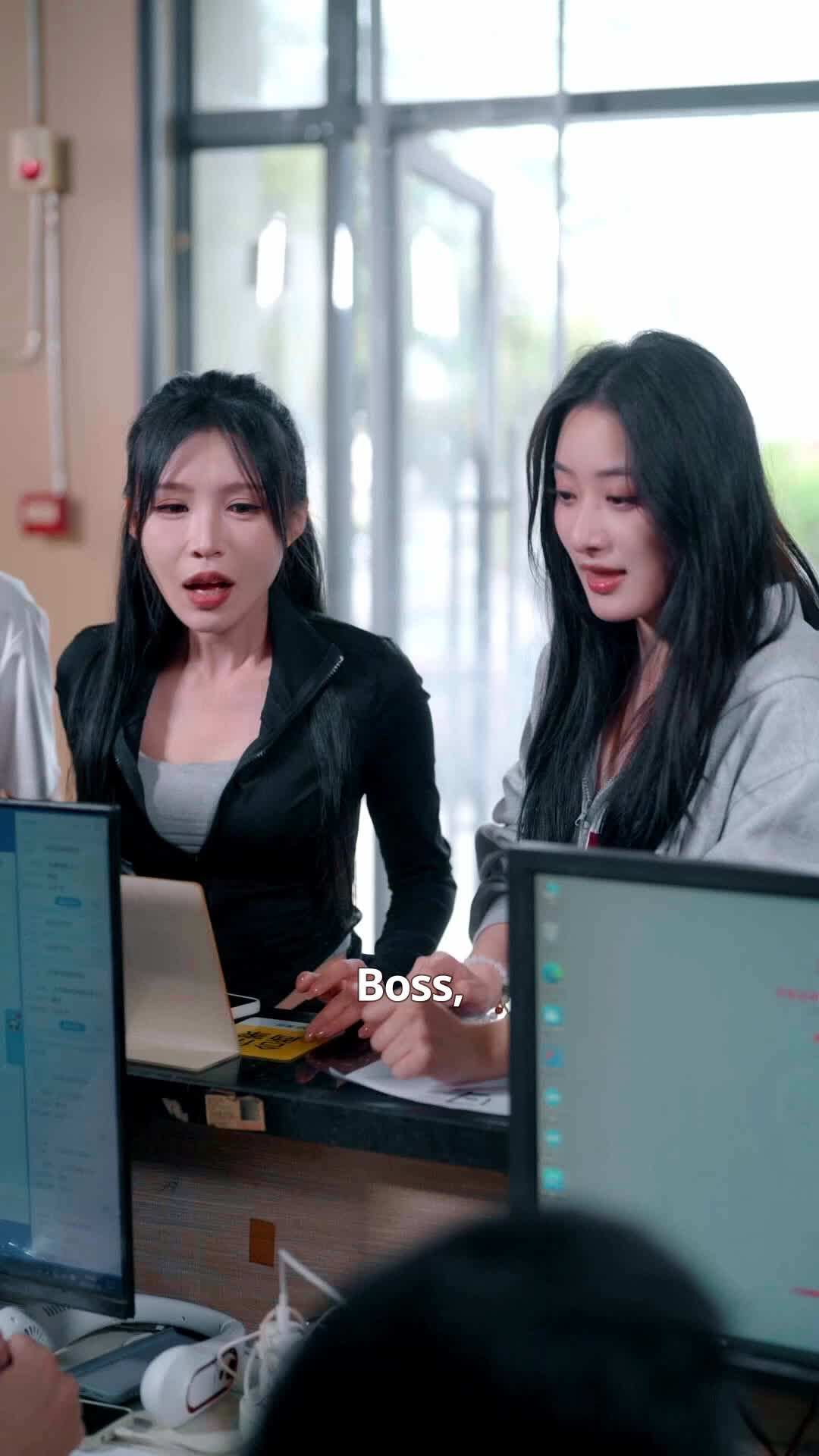 Episode 52 - In Love With My Classmate's Mom