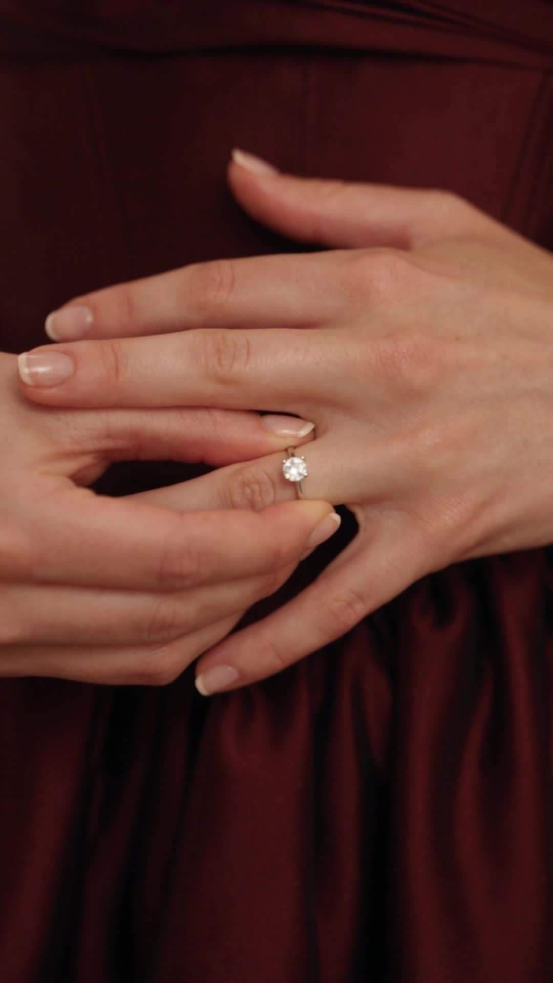エピソード1 - 结婚式で彼に平手打ちされた