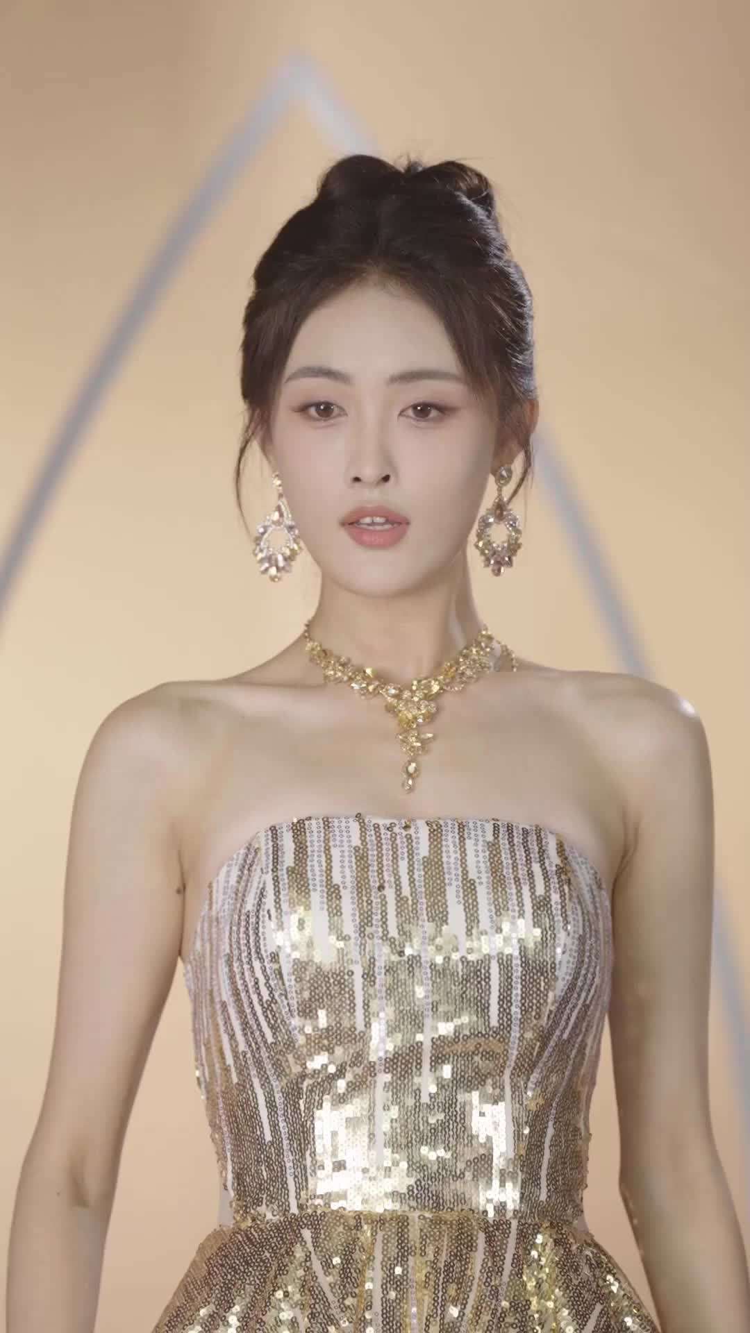 Episode 4 - Crimson Heiress