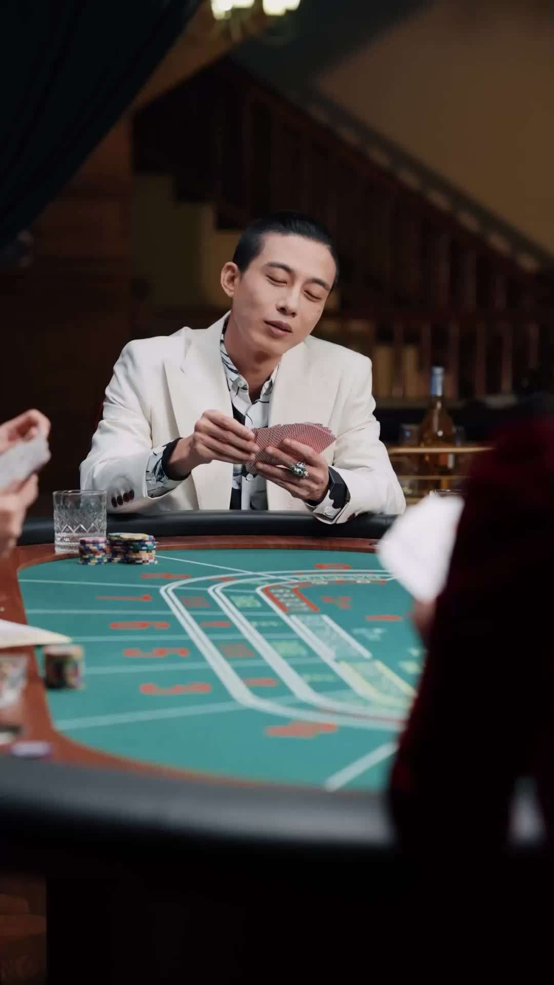 Episode 10 - My Househusband Is Gamble King