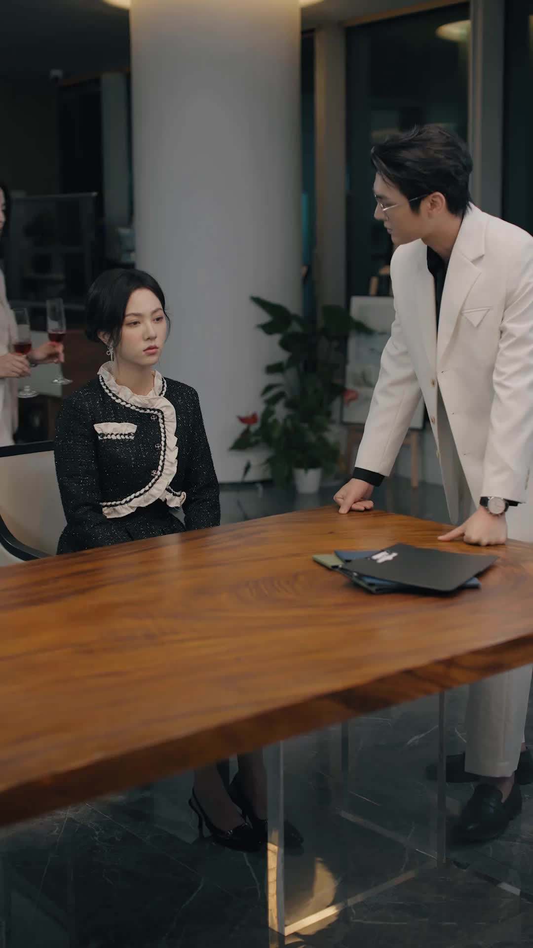 에피소드 49 - 대표님, 남은 인생 잘 부탁해요