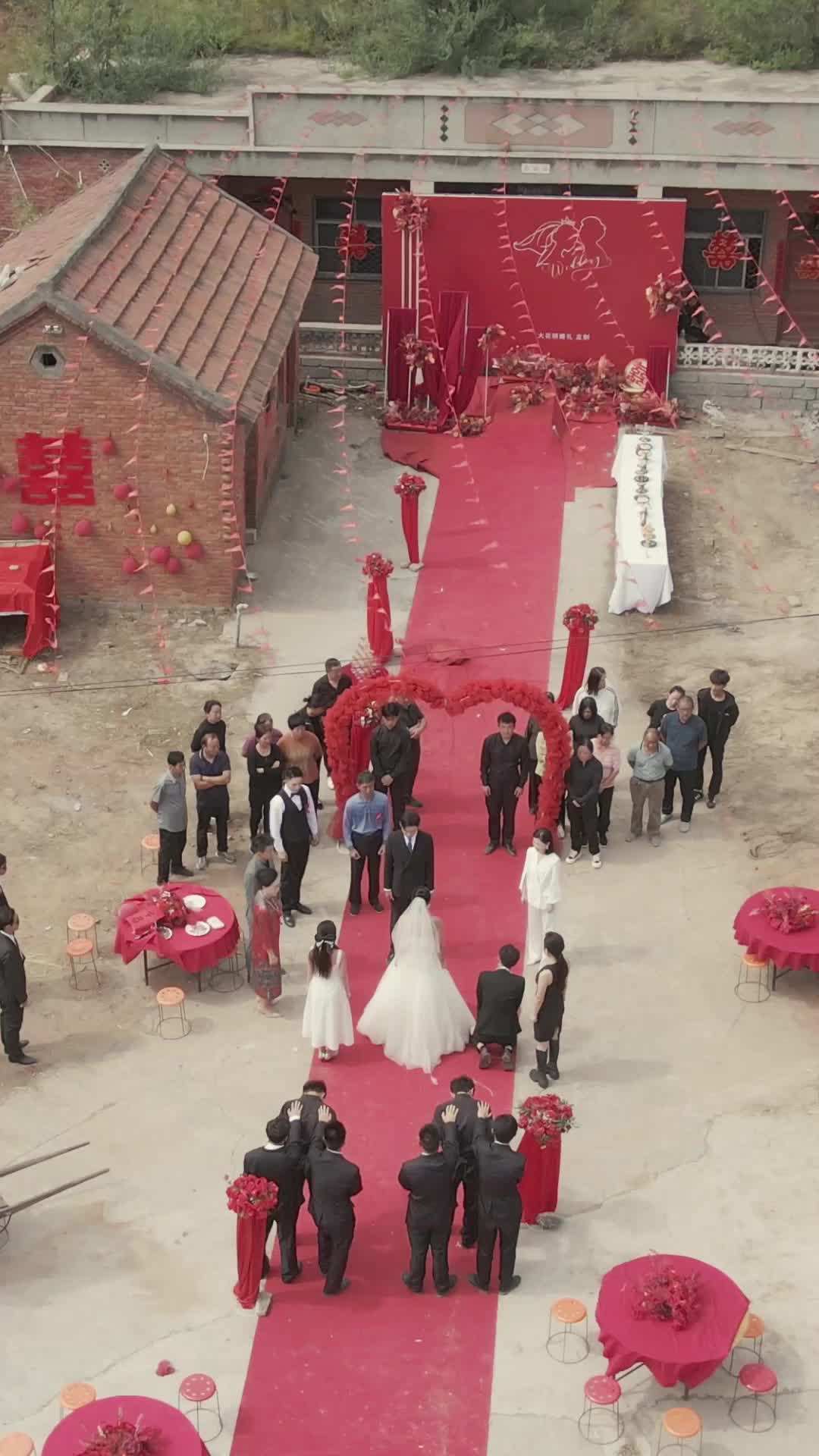 Episode 17 - I Became an Heir on My Wedding Day