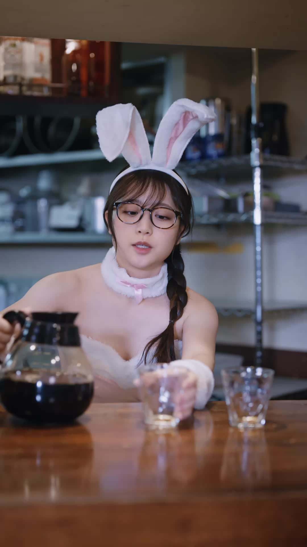 エピソード2 - 嫌いなアイツの専属メイド!?