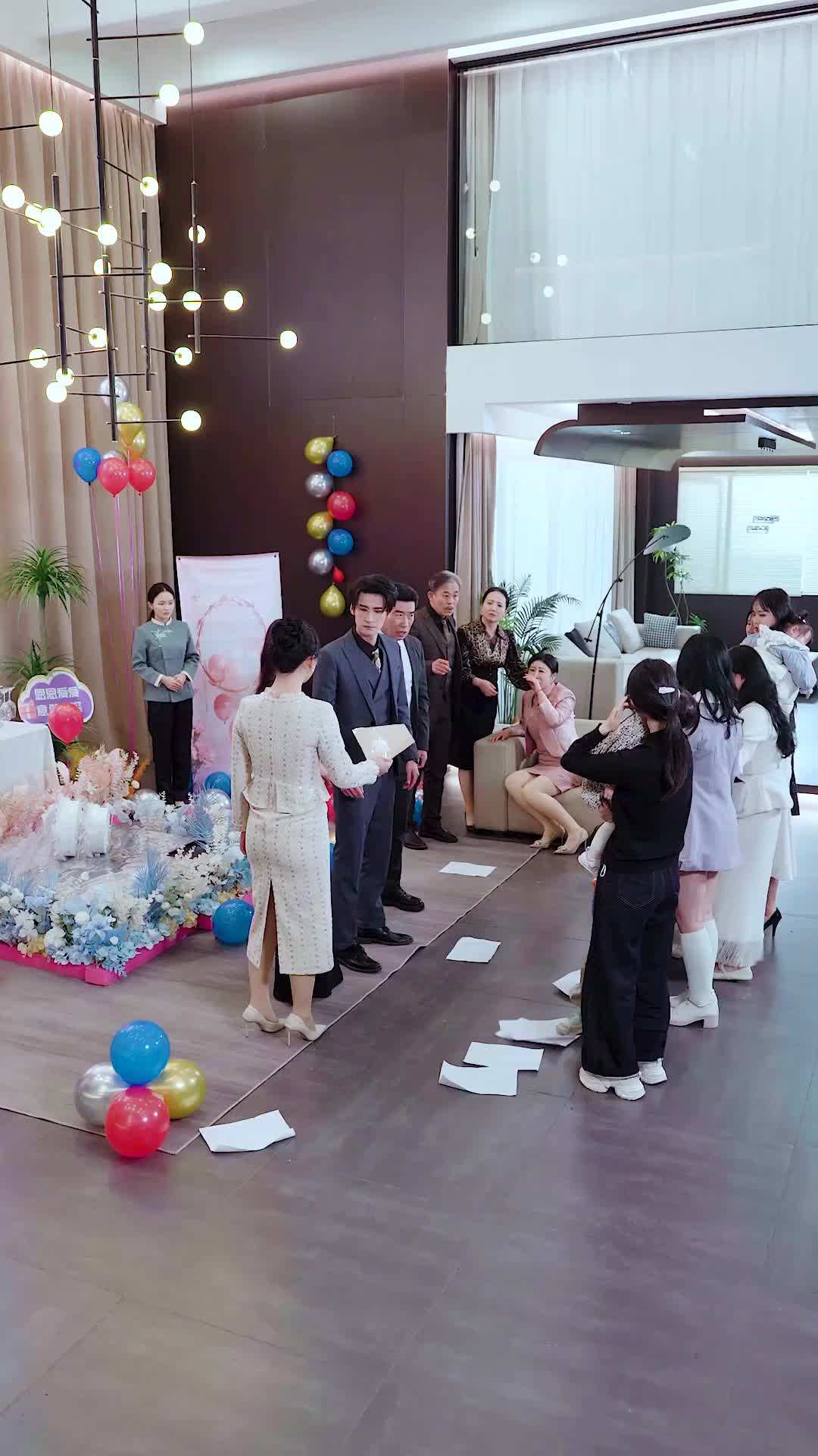 ตอน24-ภาพยนตร์ เมื่อเขาคุกเข่า ฉันเลือกบัลลังก์ เต็มเรื่อง