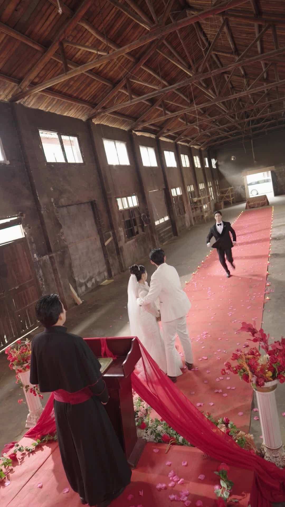 Episode 25 - After Being Reborn, I Got Married to My Ex-boyfriend’s Uncle