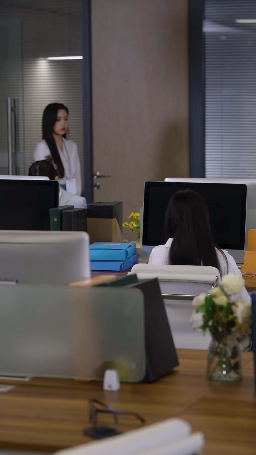 Episódio 46 - Chore aos Prantos ao Lado do Meu Túmulo