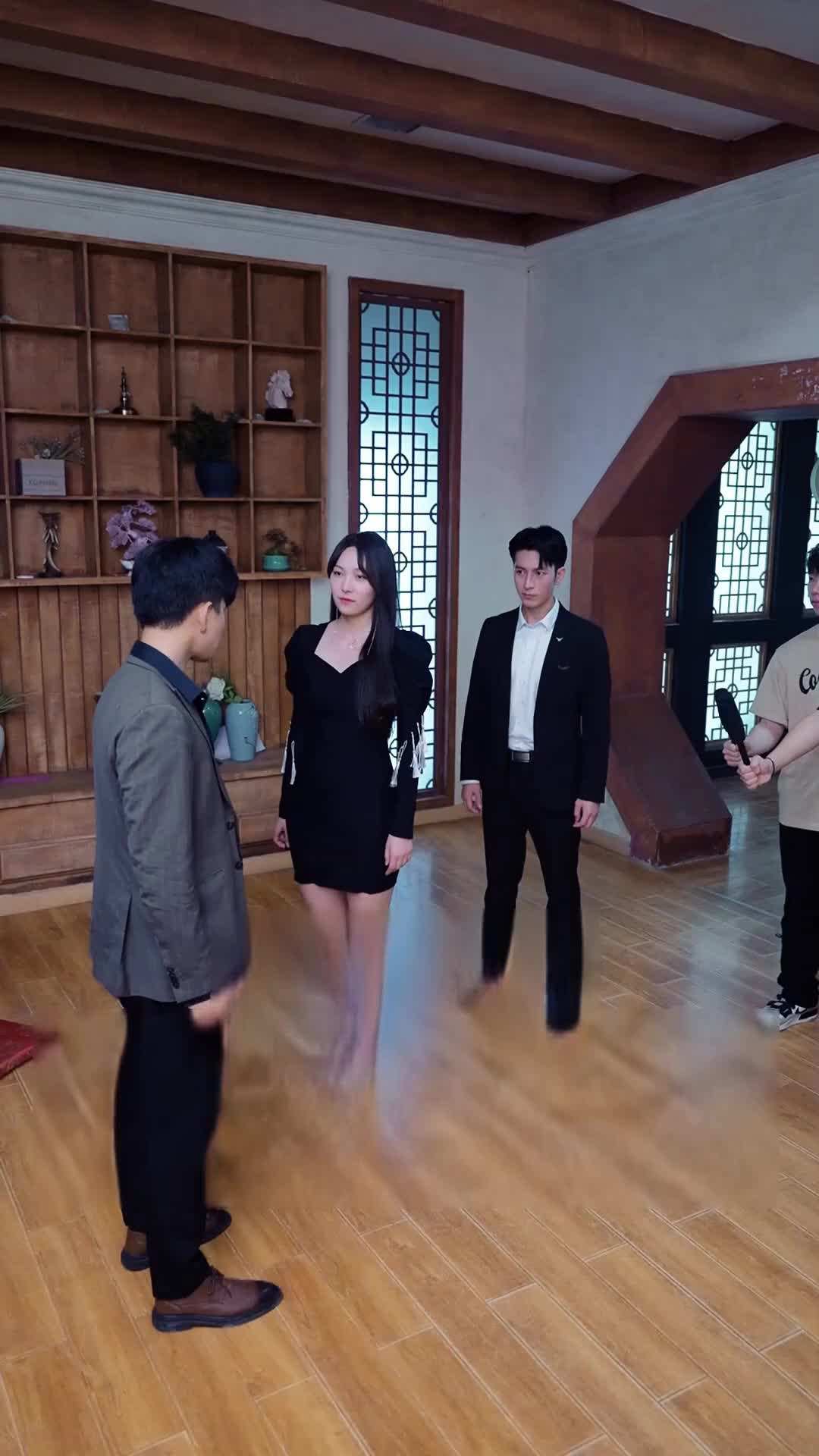Episodio 84 - Renacida Como la Querida Esposa del CEO