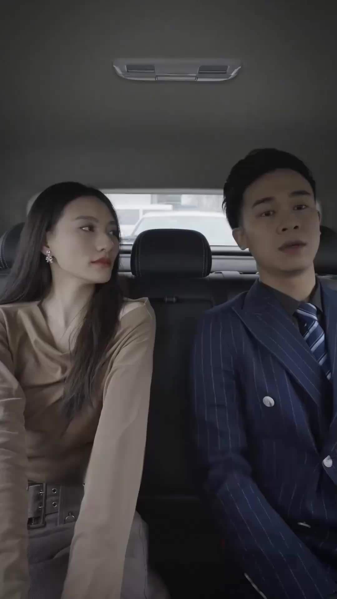 Episódio 47 - O CEO Astuto e Sua Esposa Irresistível