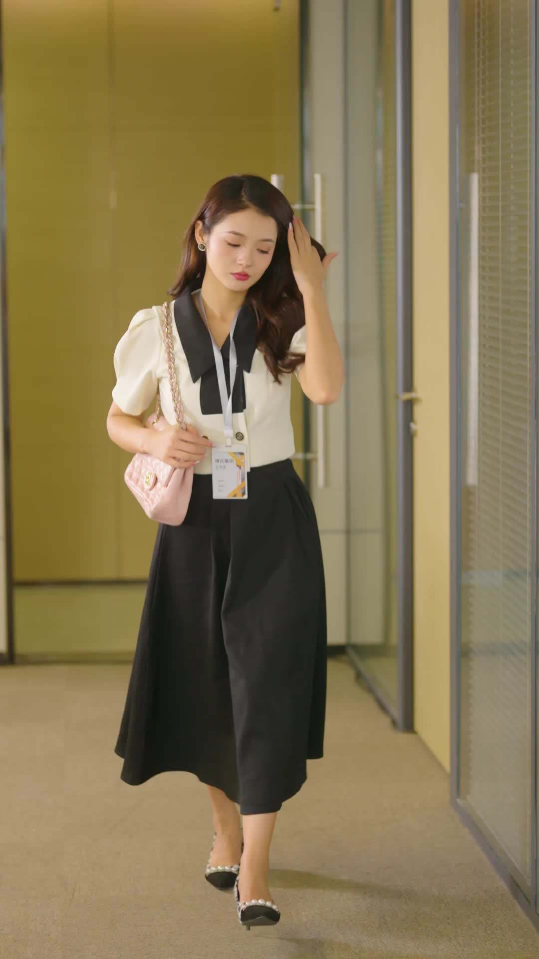 Episode 2 - What Miss Secretary Wanted