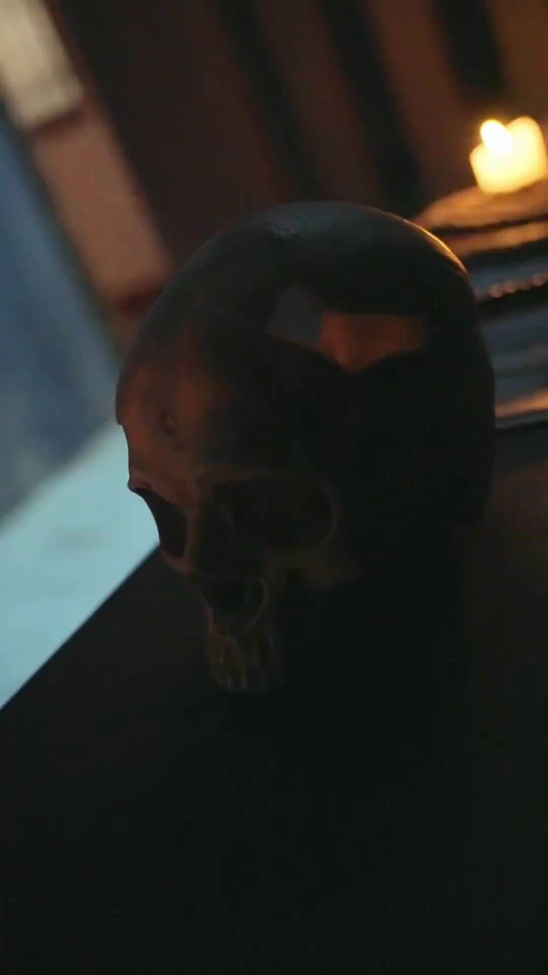 エピソード1 - 君主、側室は再婚
