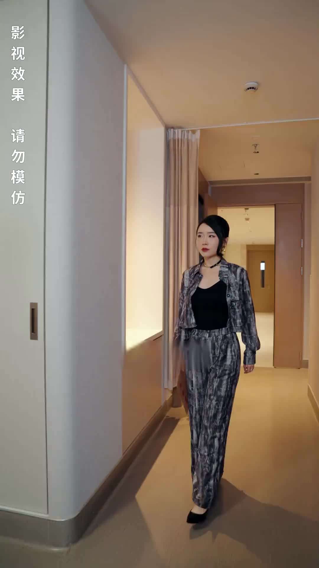 Episode 45 - Billionaire Twins Fall in Love with Me
