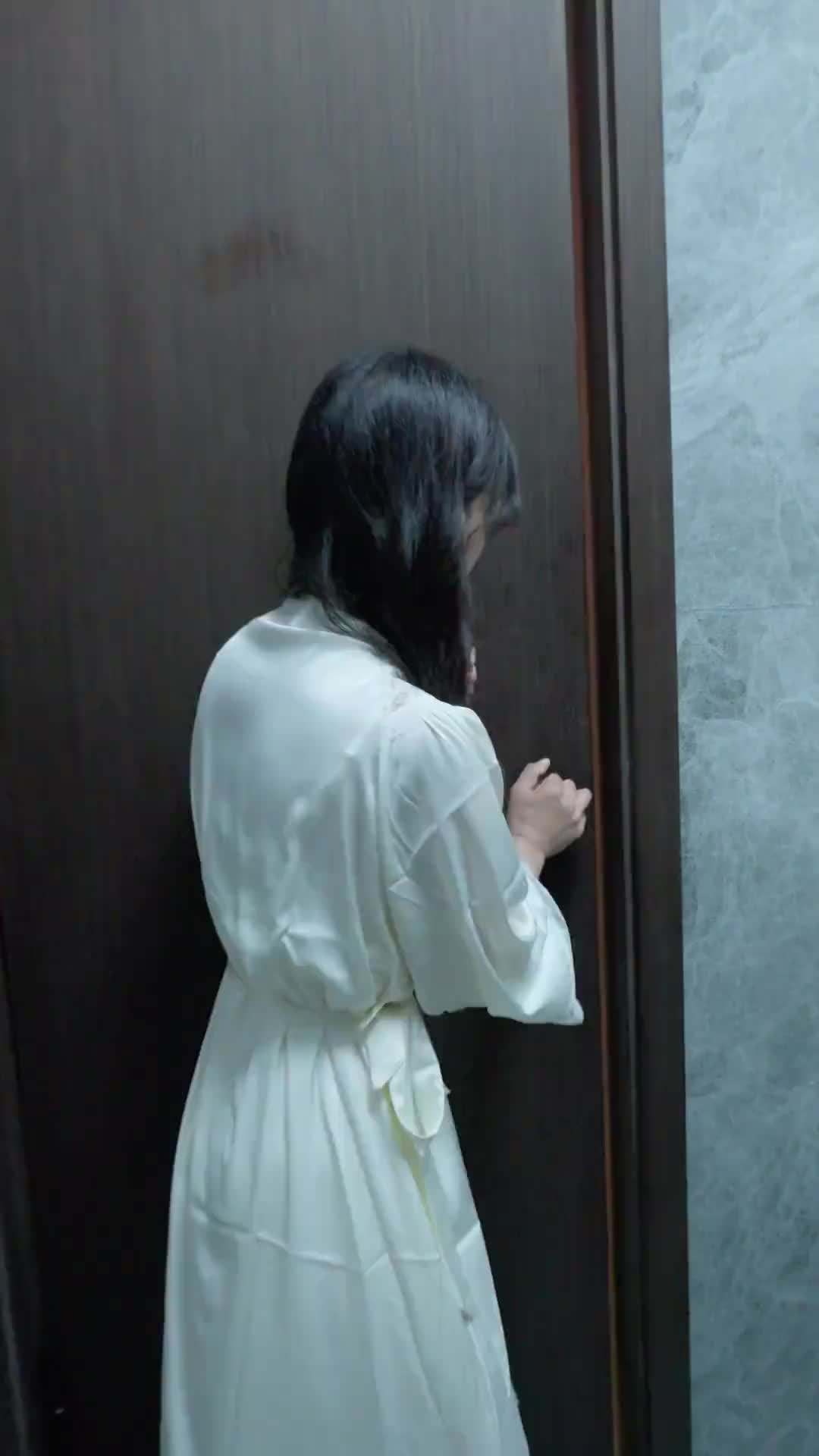 Episode 53 - Seduce My Ex's CEO Uncle After Rebirth