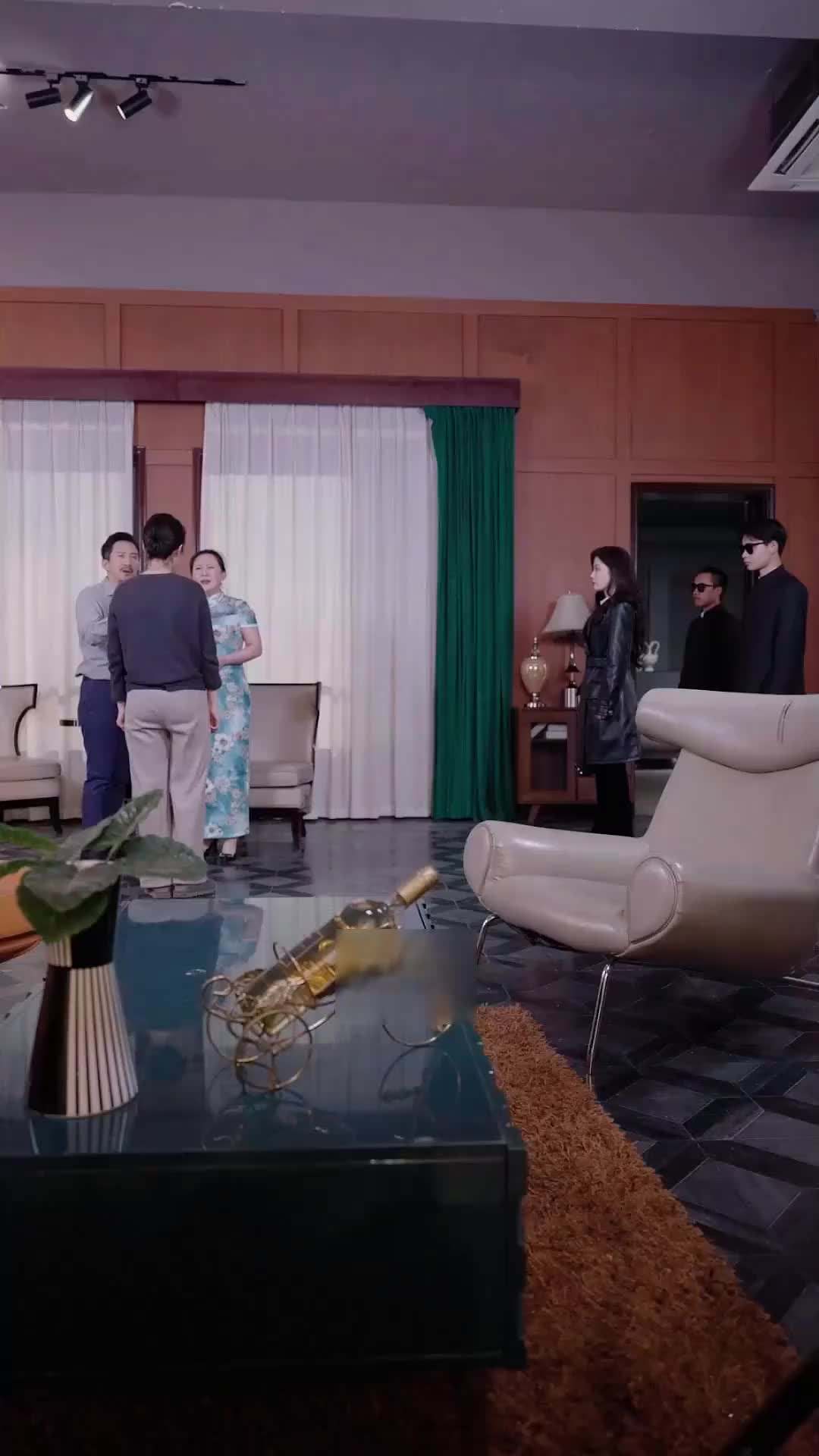 Episode 85 - The Heiress Doesn't Care at All