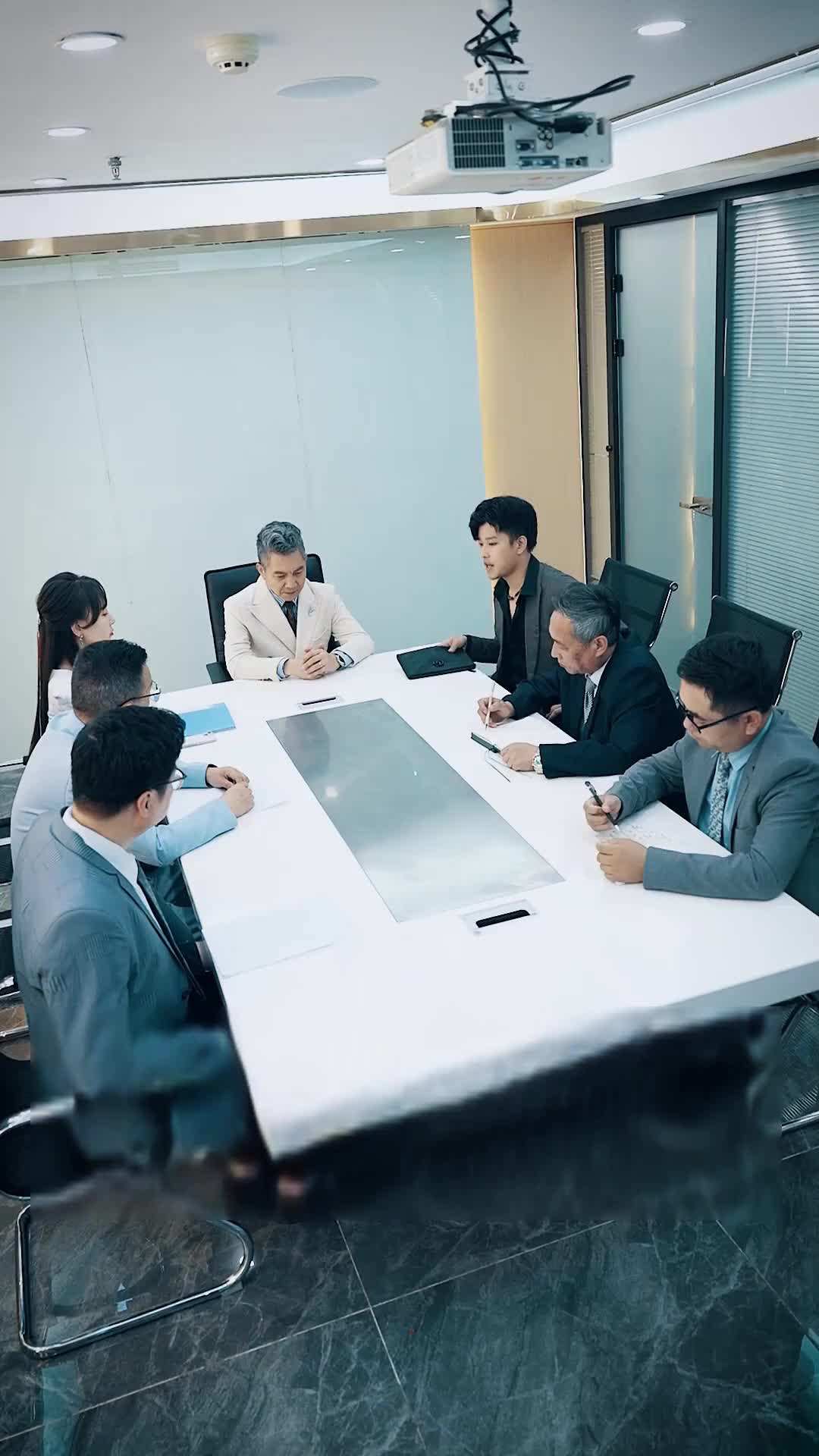 Episode 43 - Reborn As The CEO's Darling Wife