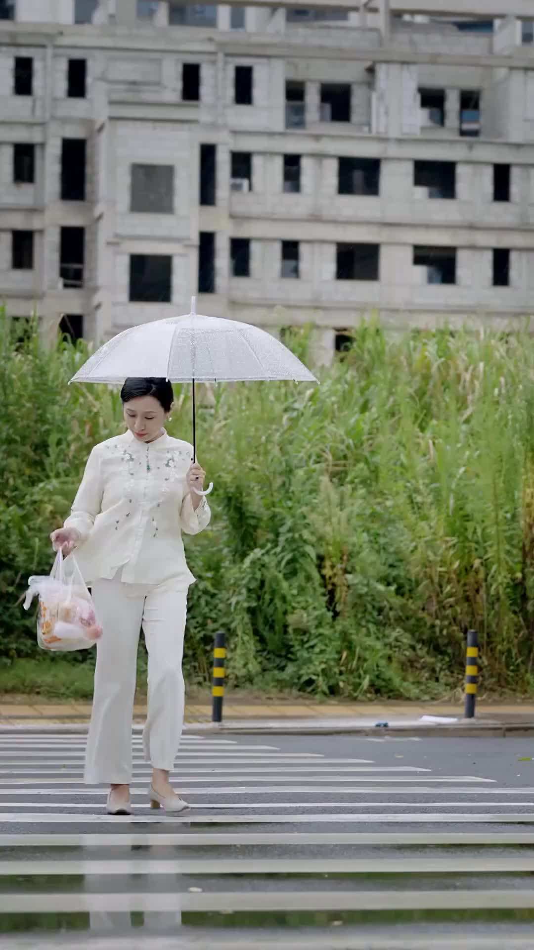 Episode 42 - Odds and Ends for My CEO Hubby