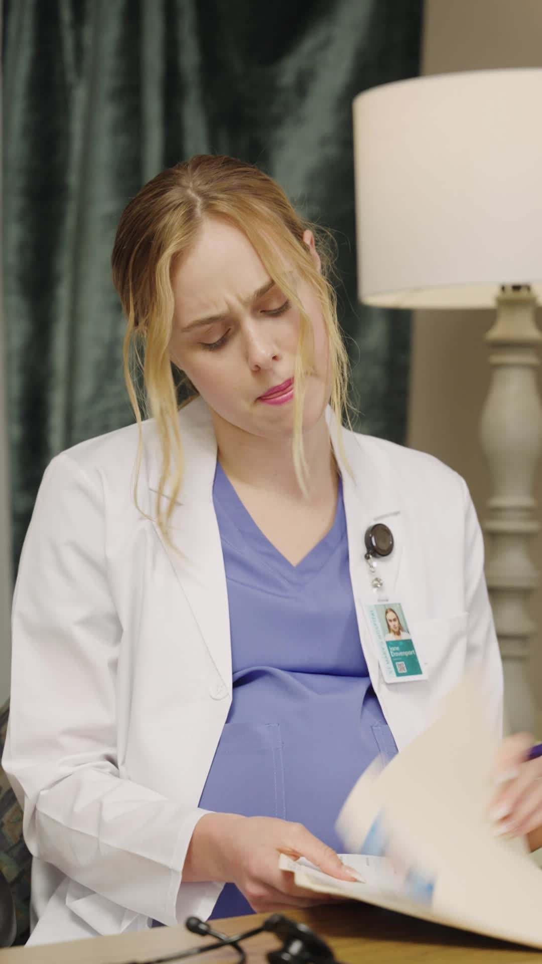 Episode 2 - The Divorced Wife is a Genius Surgeon