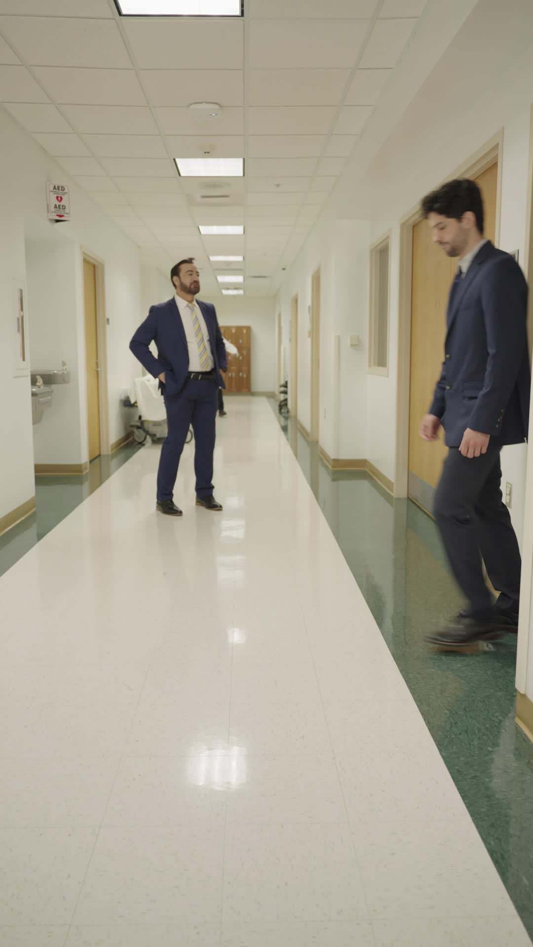 Episode 8 - The Divorced Wife is a Genius Surgeon