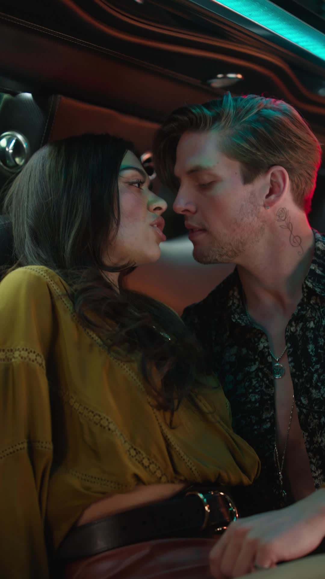 Episódio 36 - Romance nos bastidores com o popstar