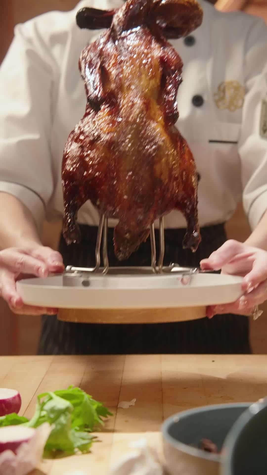 Trailer - The Cooking Queen: A Recipe for Divorce