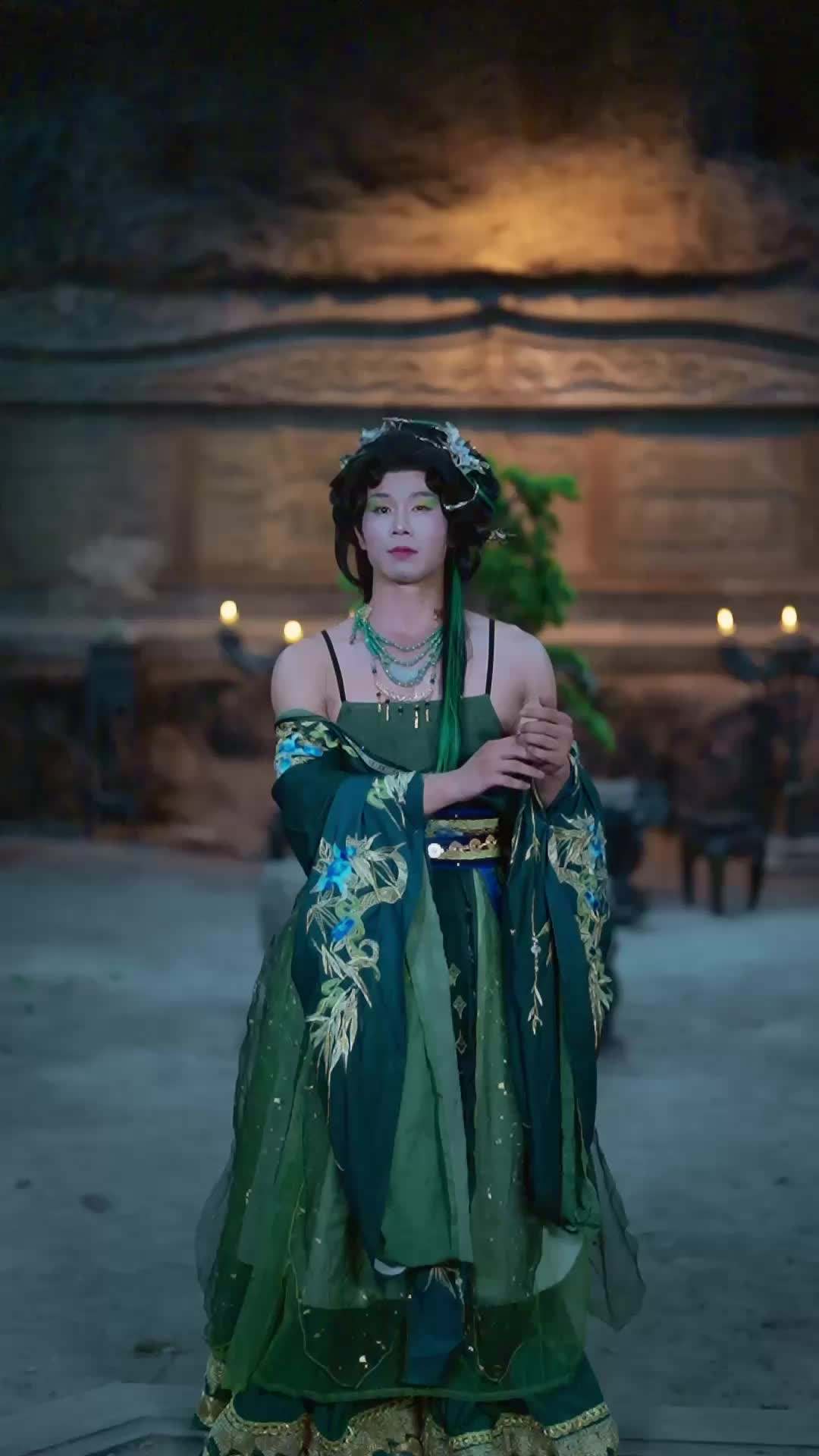 Episode 6 - Pregnant by the Serpent King