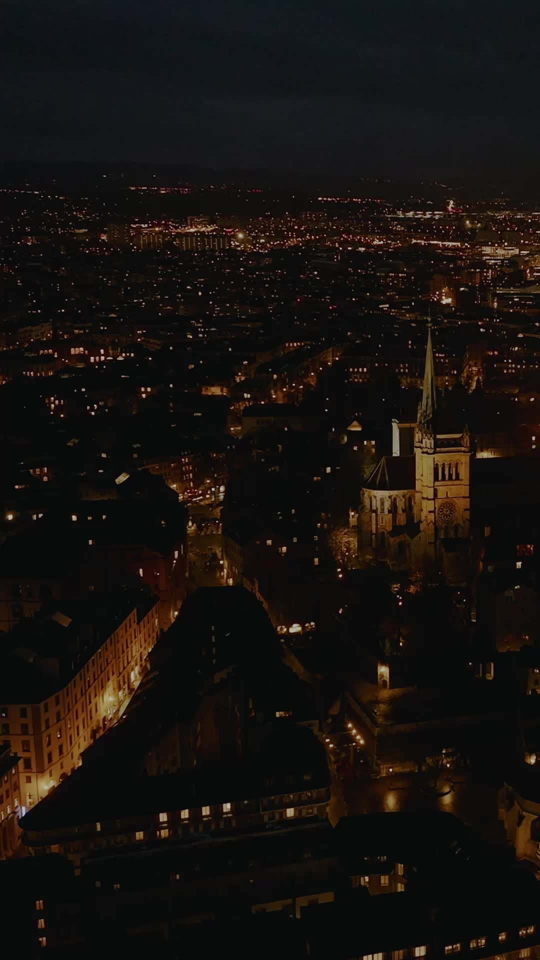 Trailer - Love & Blood