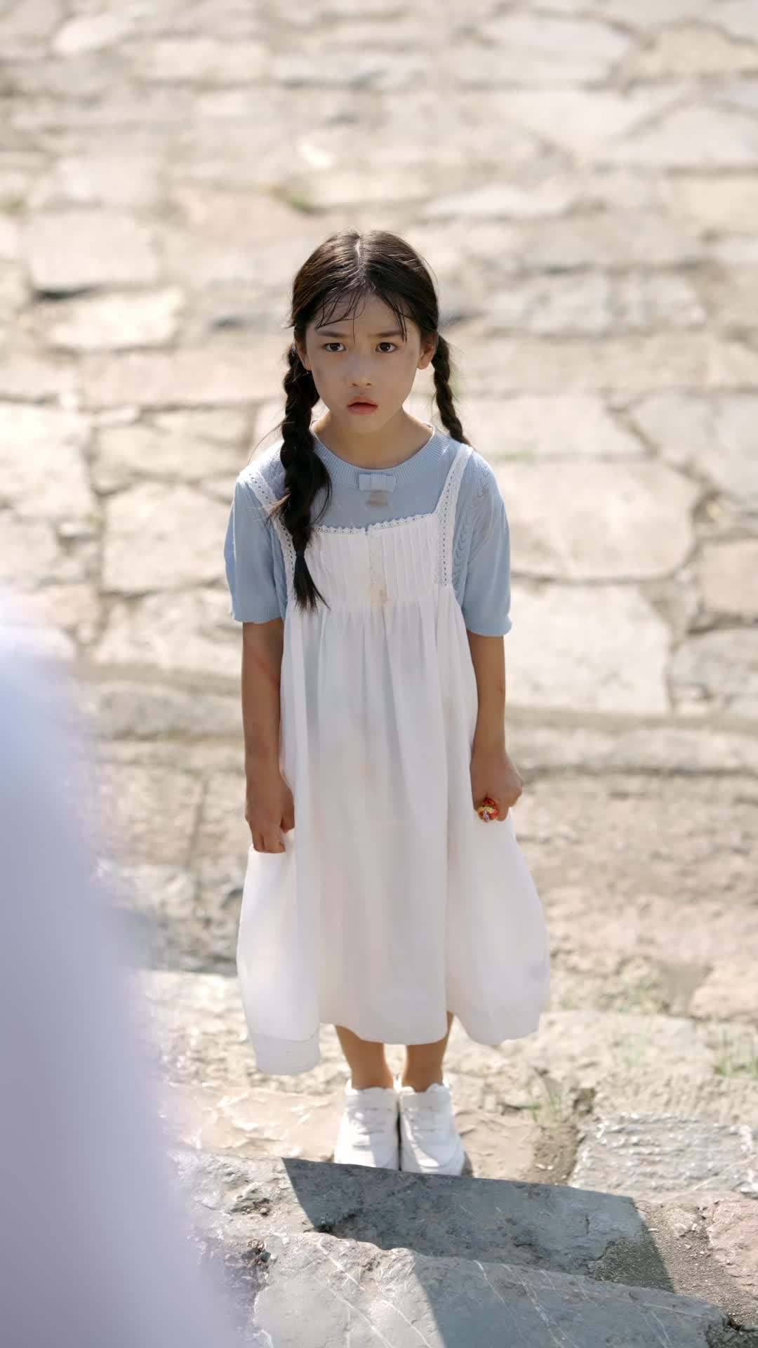 에피소드 2 - 작지만 강한 속삭임