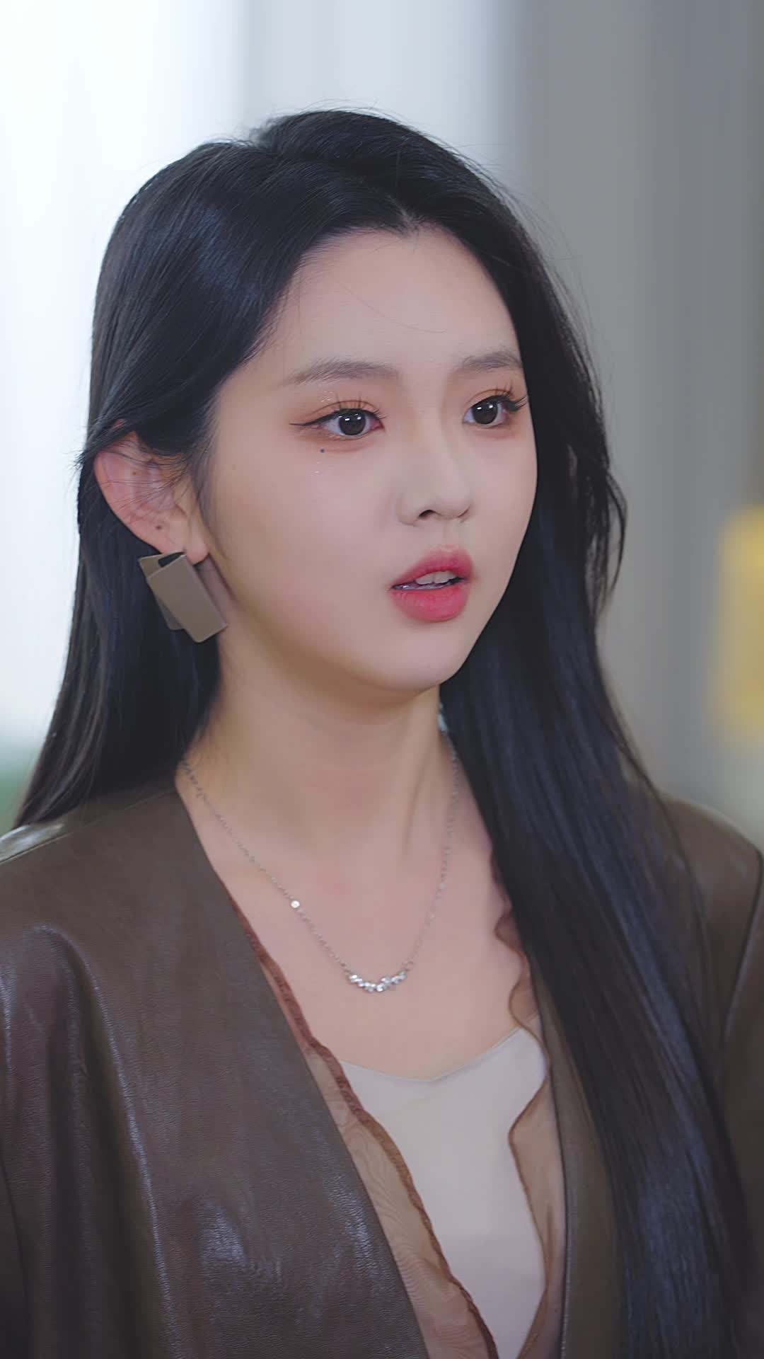 Episode 32 - Fated Bride: Uncle Became the Lover