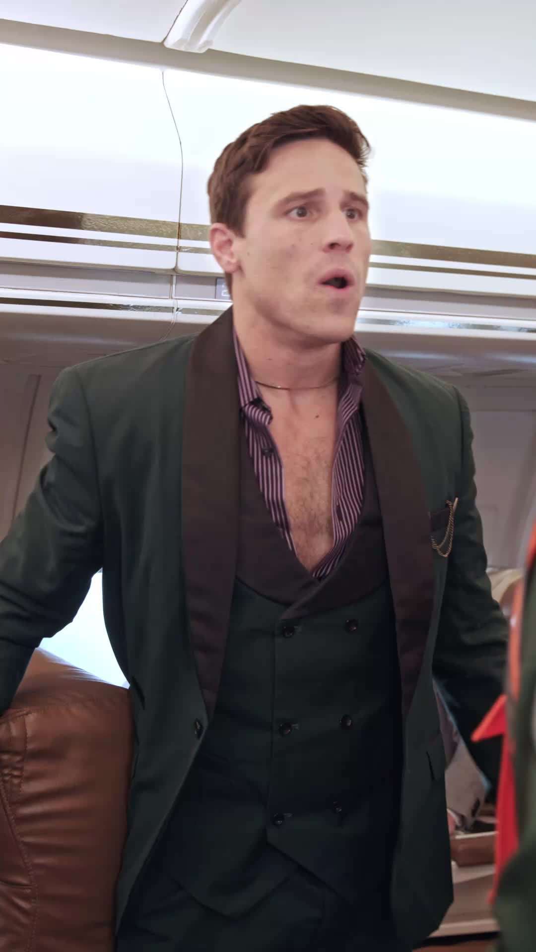 Episode 16 - The Hidden Billionaire in First Class