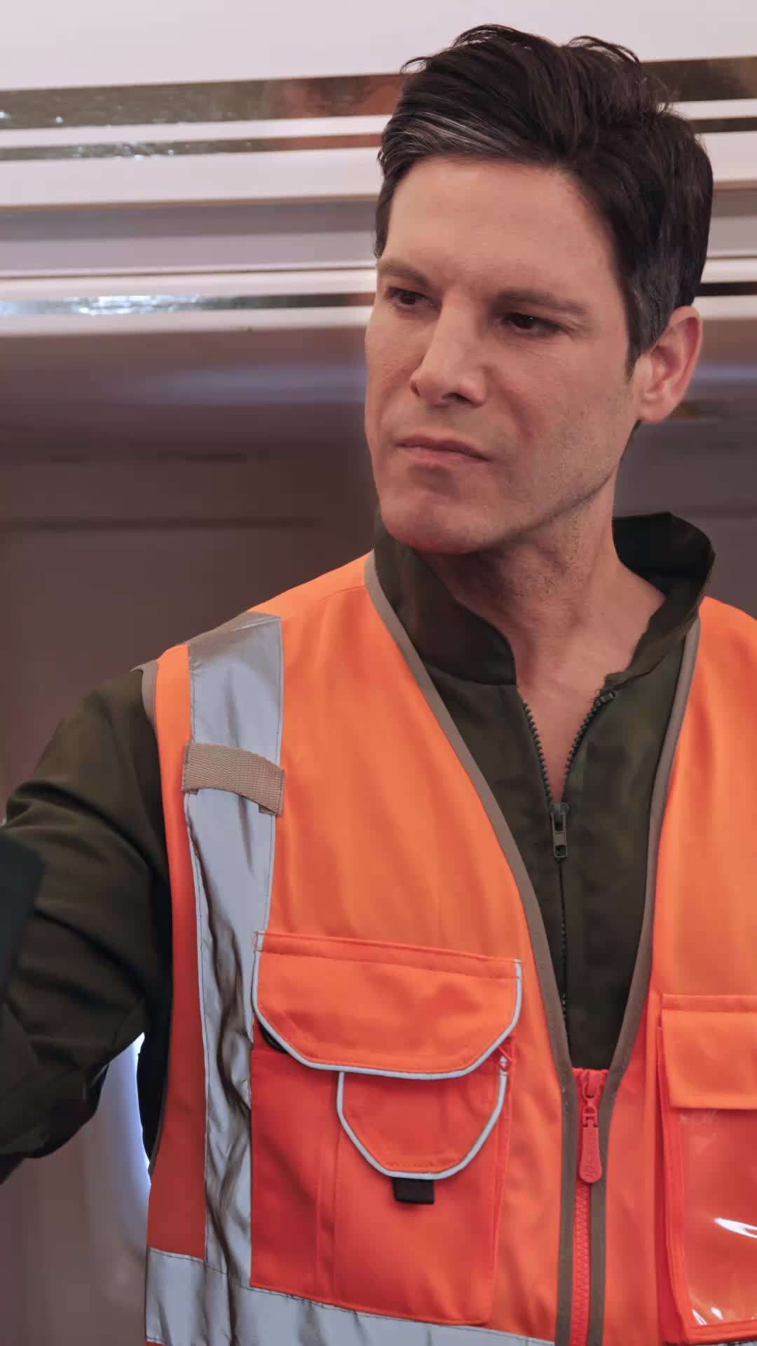Episodio 20 - El multimillonario oculto en primera clase
