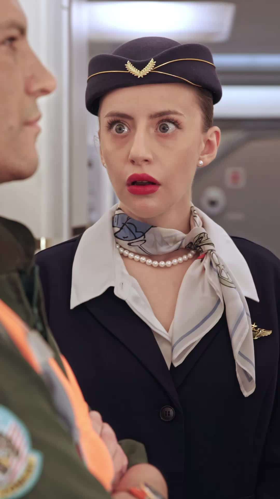 Episode 19 - The Hidden Billionaire in First Class