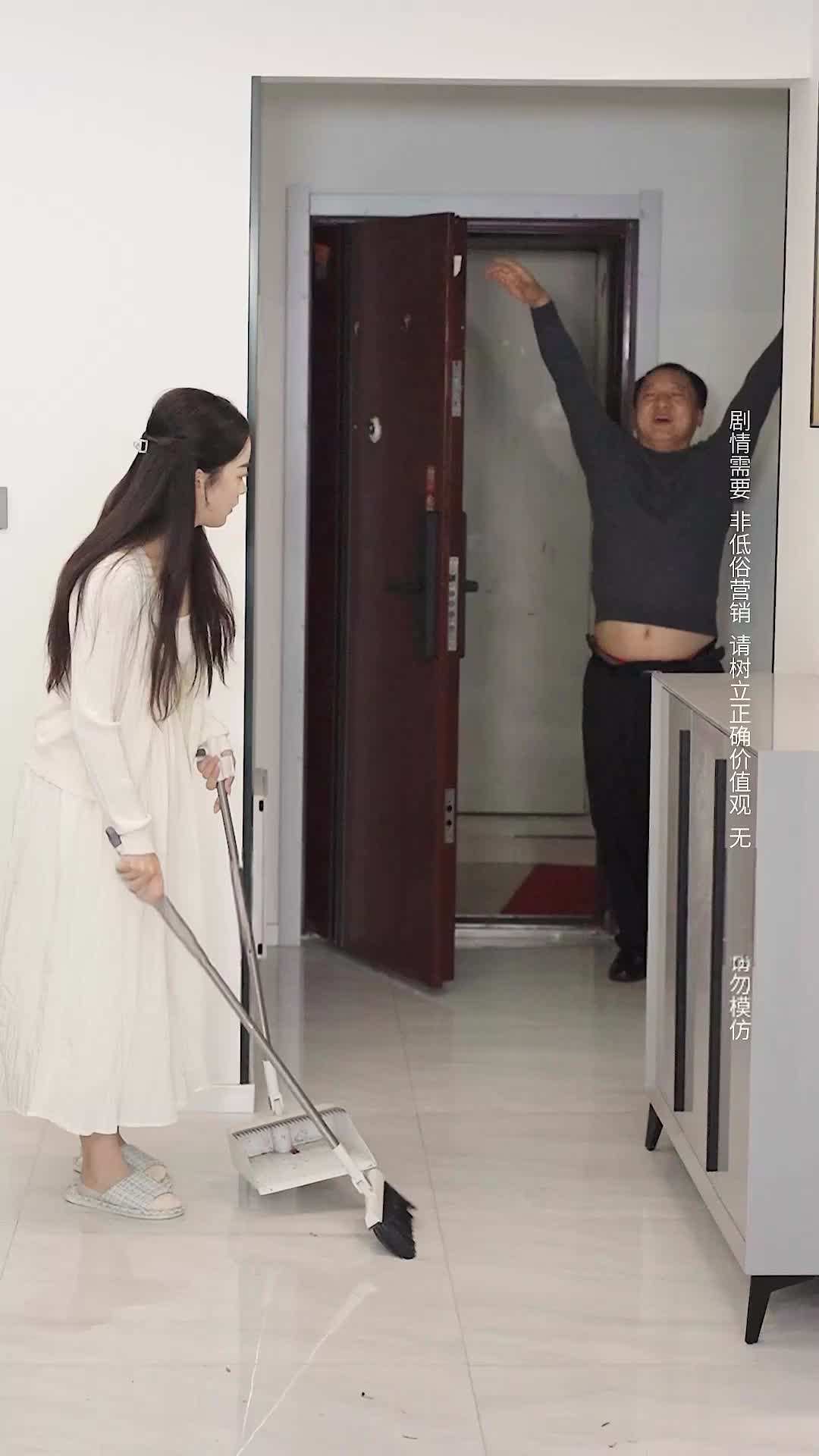 Episode 19 - The Wrong Limo, The Right Groom