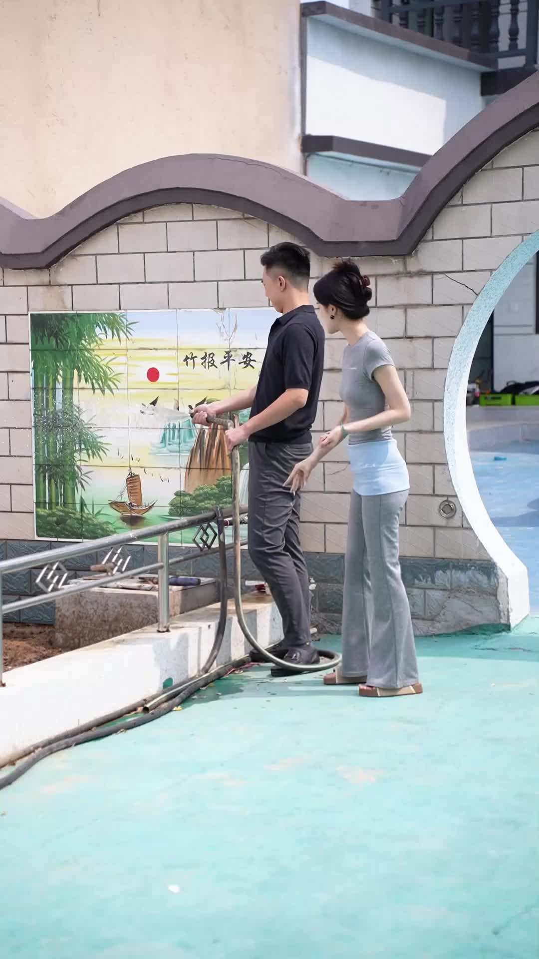 Episode 8 - Mom's Relocation Payout