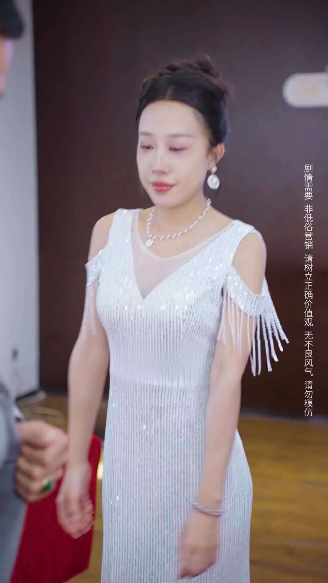 Episode 27 - Testing the Fake Bride
