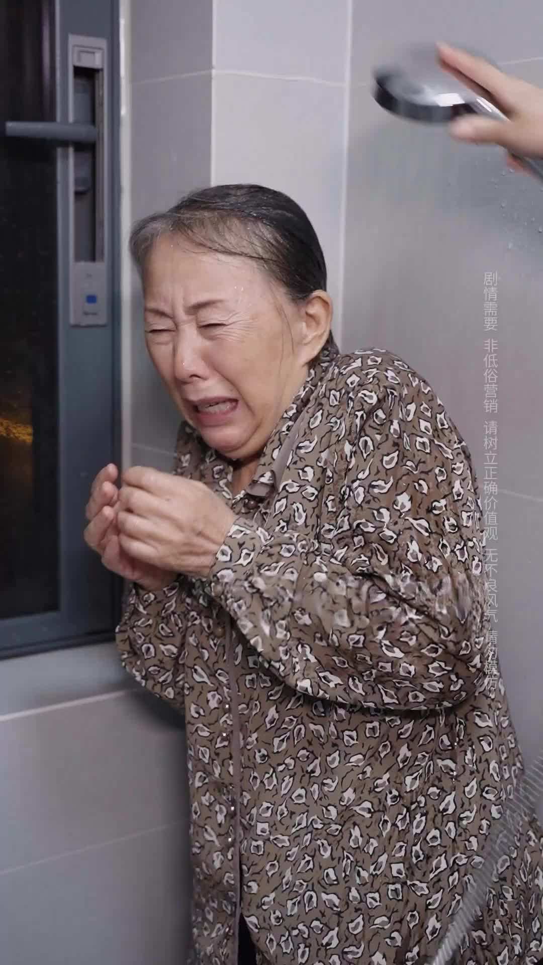 Episode 24 - Take the Lottery Ticket, I Just Want Grandma!