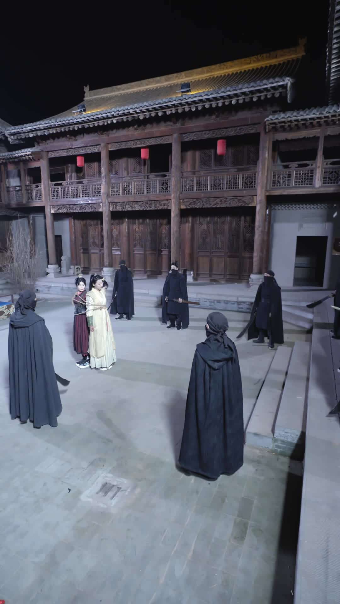 Episode 52 - Daughters of House Vance: Biding Time in the Ashes