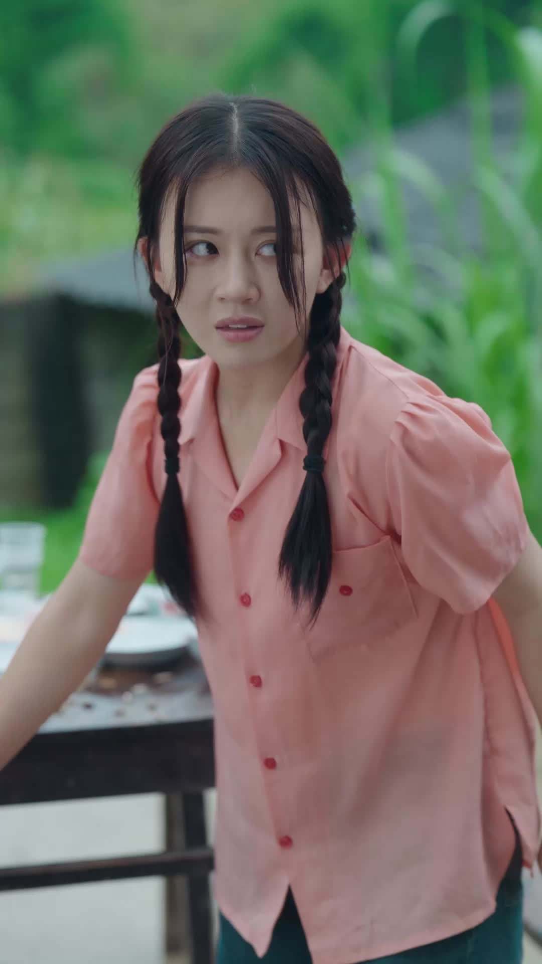 에피소드 8 - 경기장의 나비