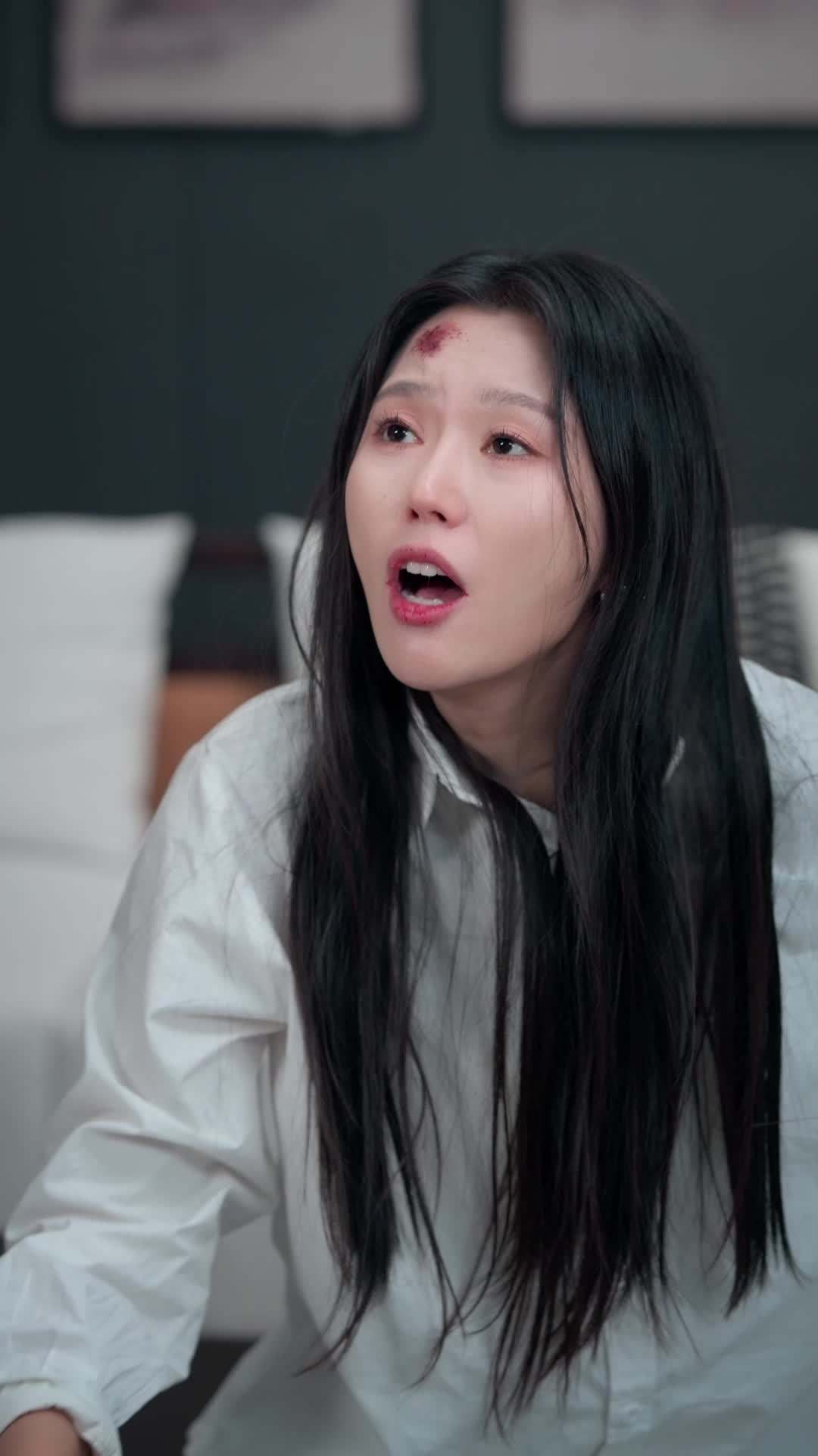 에피소드 10 - 쏟아져 나온 비밀