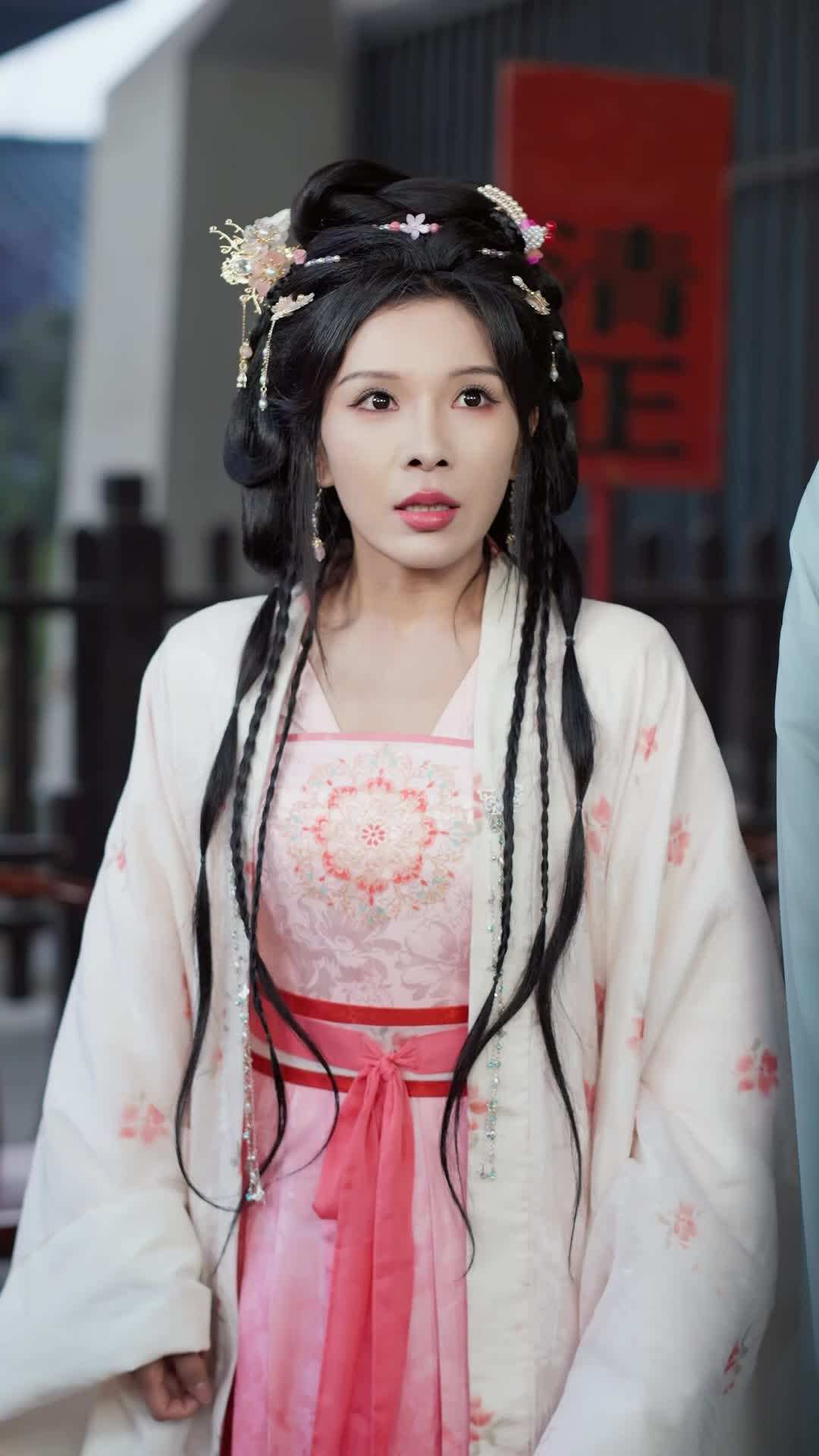 에피소드 27 - 잃어버린 황후: 배신의 대관식