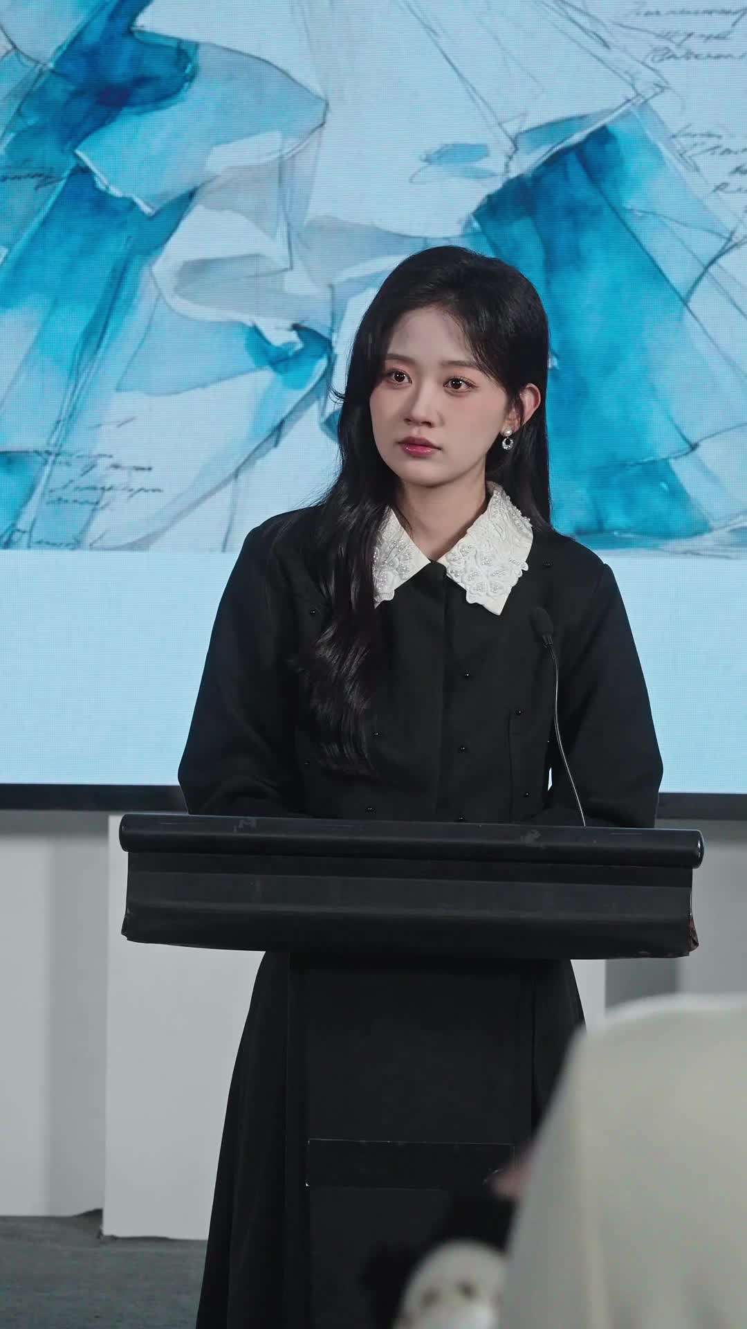 에피소드 15 - 억만장자와 두 얼굴의 아내