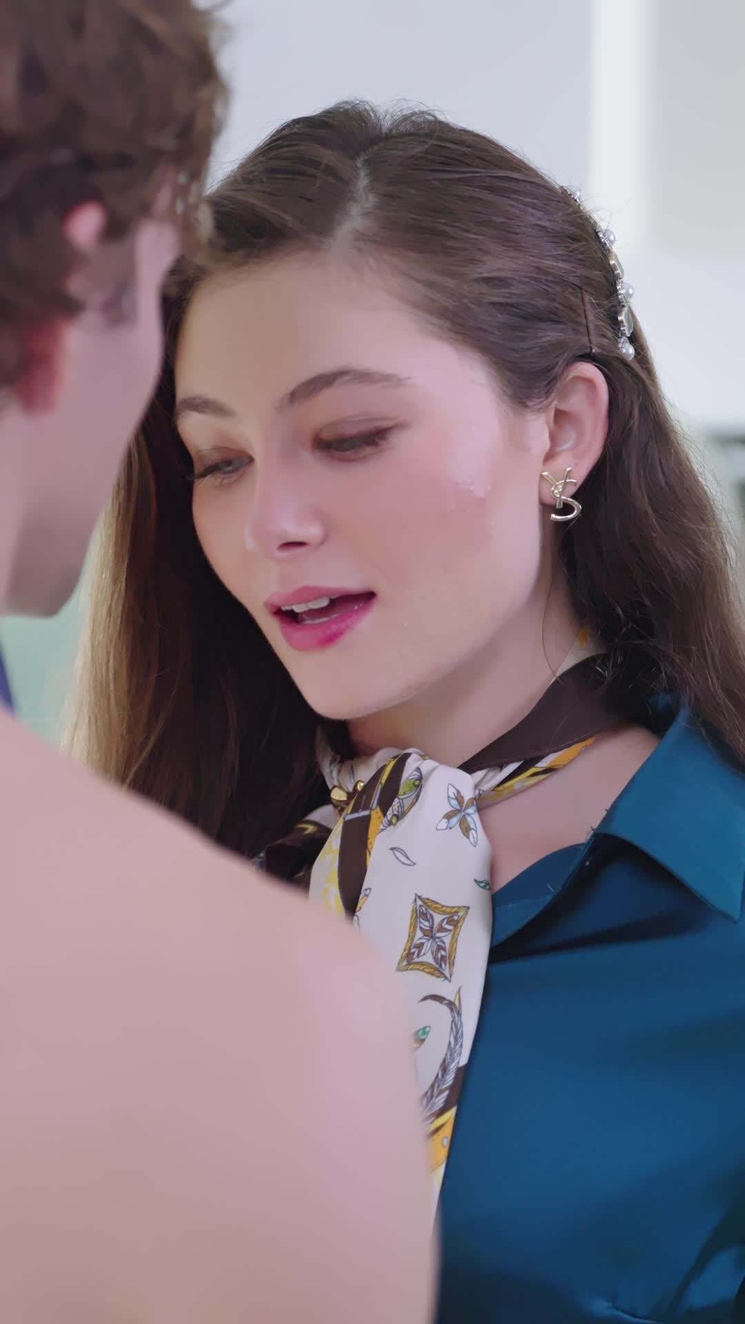Episódio 28 - Casamento cancelado,  a rainha segue adiante