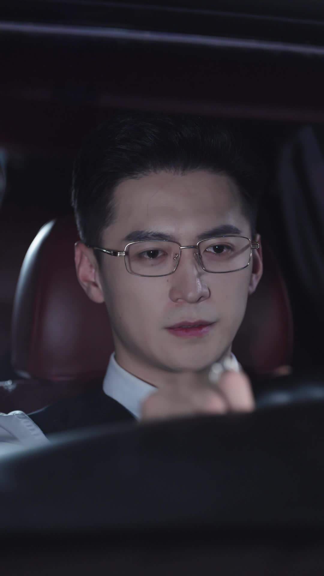 에피소드 49 - 금지된 열정의 시작