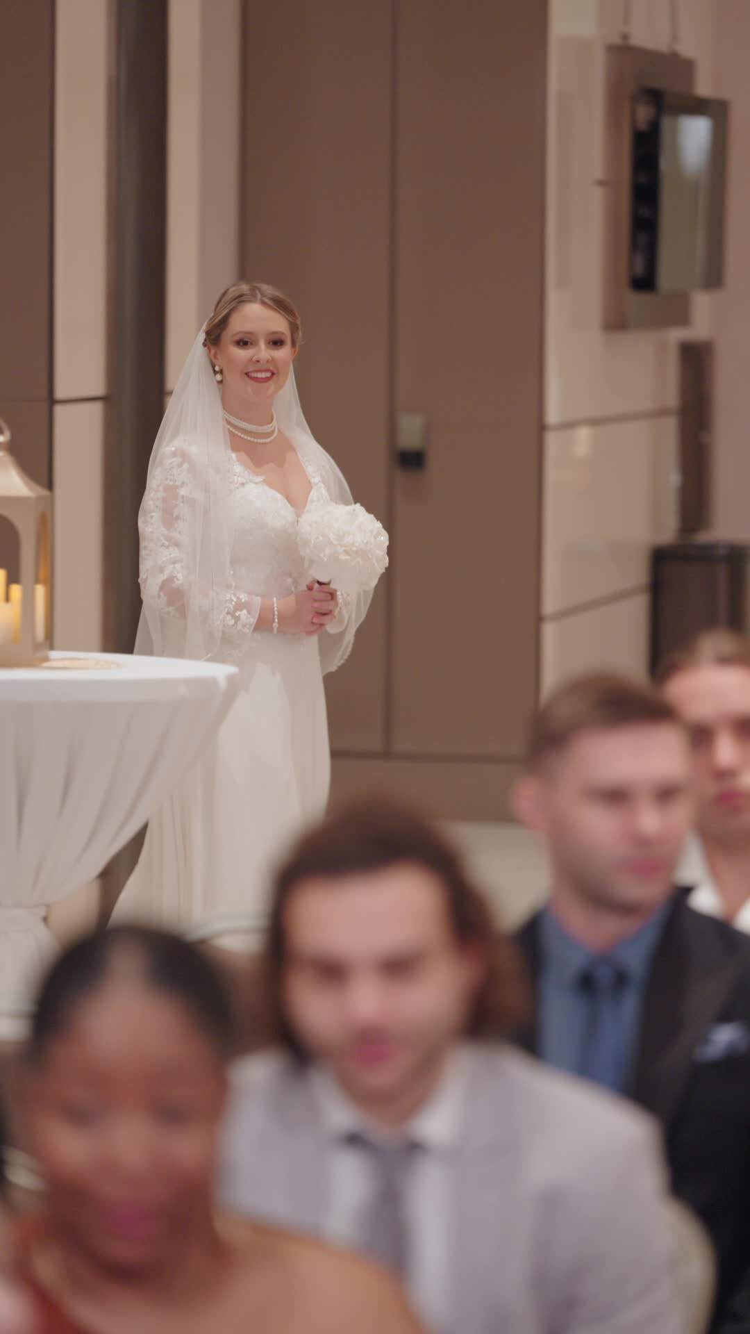 Episódio 56 - Casamento cancelado,  a rainha segue adiante