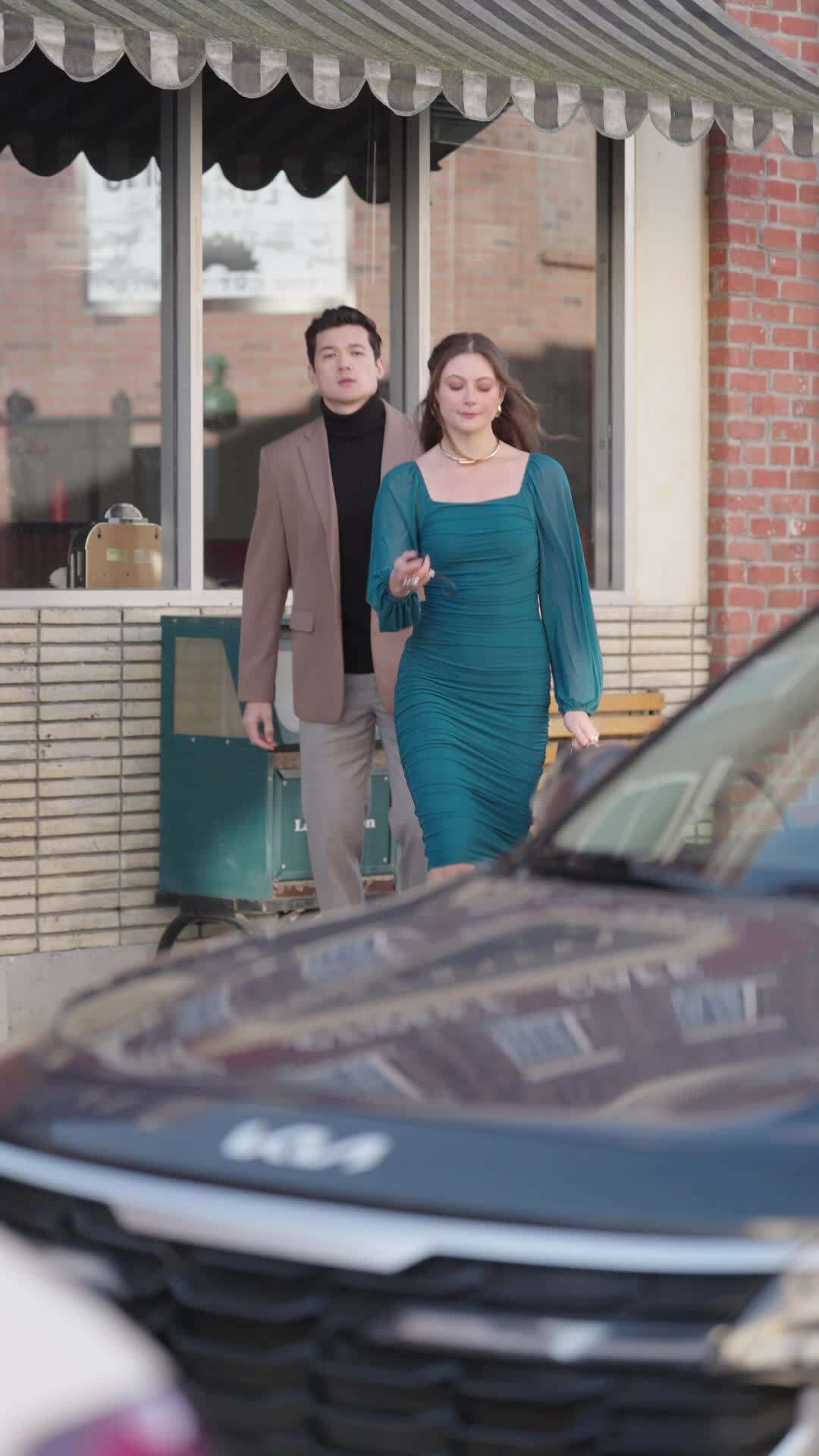 Episódio 4 - Casamento cancelado,  a rainha segue adiante