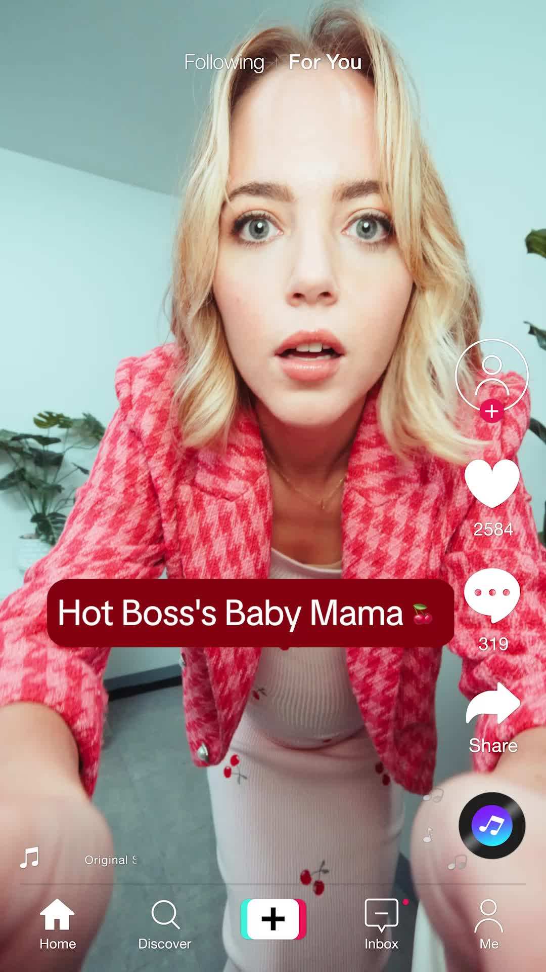 Episode 73 - Help! My Hot Boss Has My Nudes!